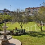 duga dvorišna metalna ograda simple