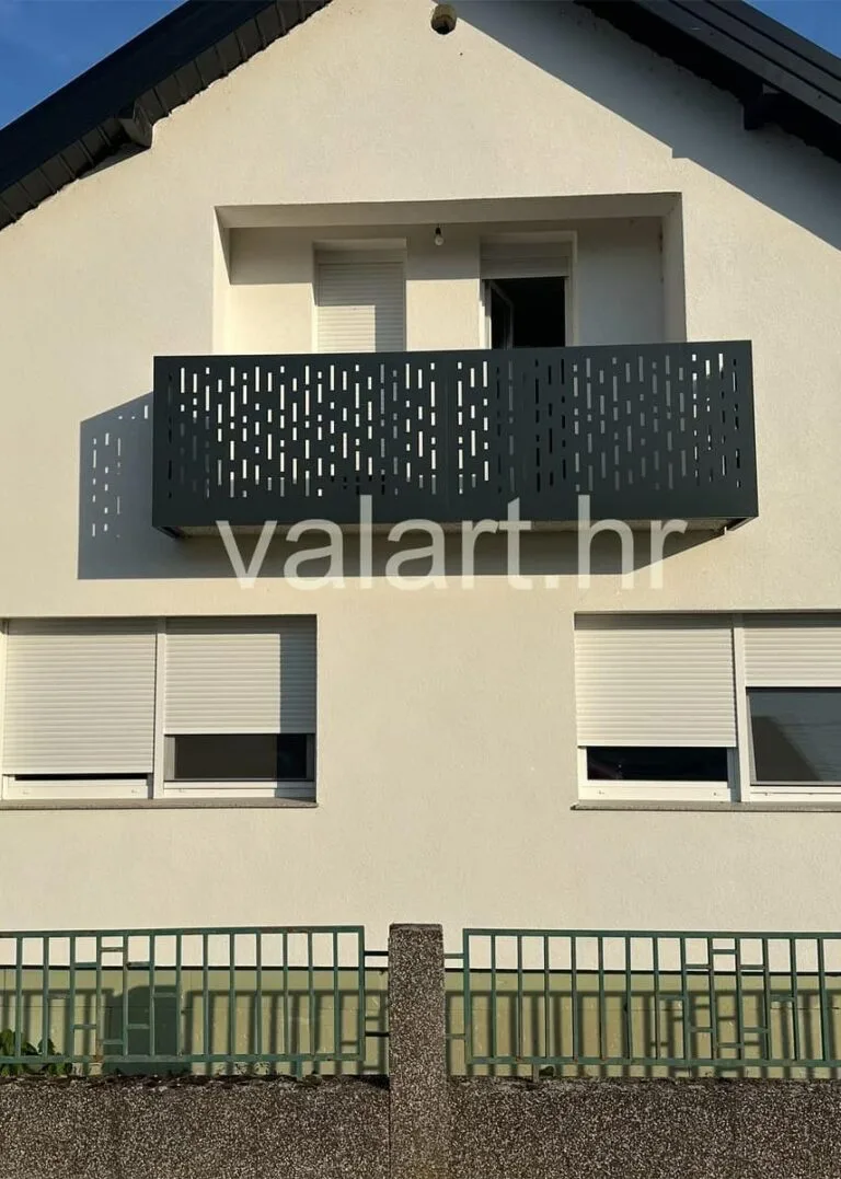 Jednostavan moderan linijski dizajn ograda balkon boja antracit geometrijski