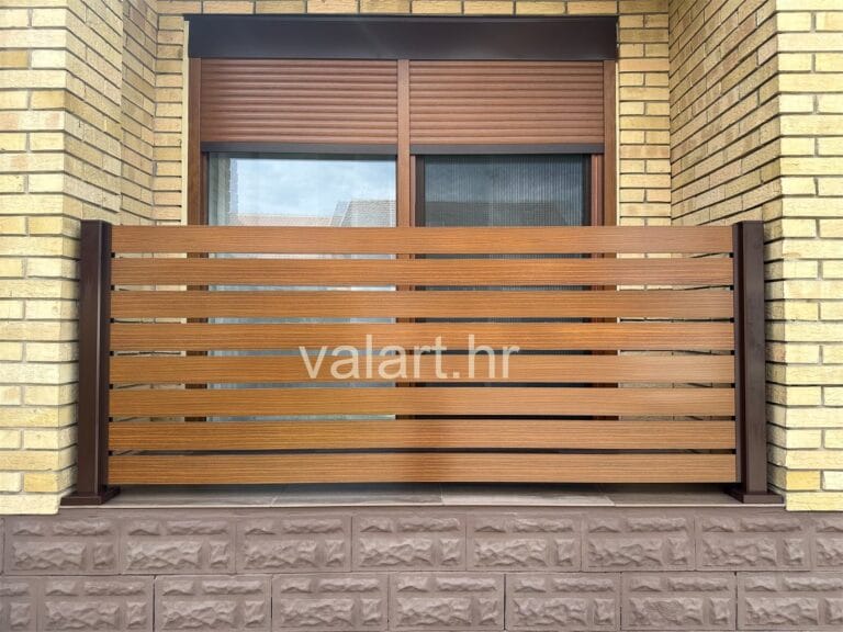 Jednostavan linijski dizajn ograda balkon boja drva