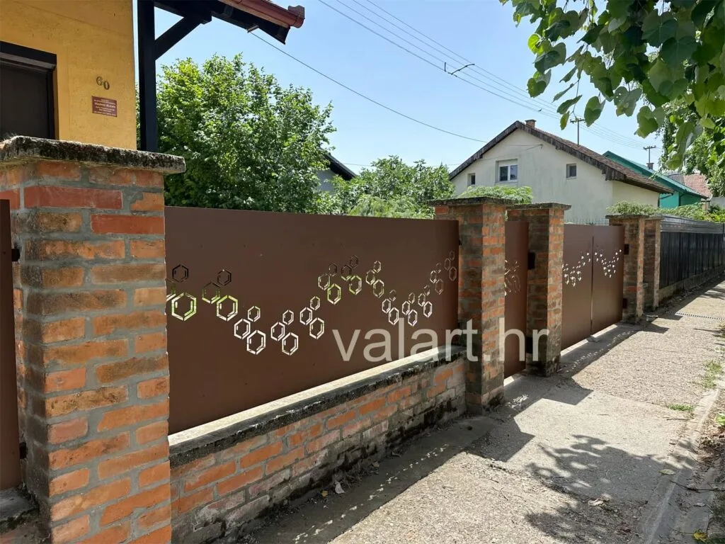 Lasersko rezanje dvorišna vrata dizajn pčele bees
