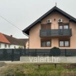 vanjska metalna ograda i balkon