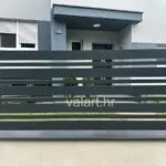 elegantna linijska geometrijska vanjska metalna ograda antracit