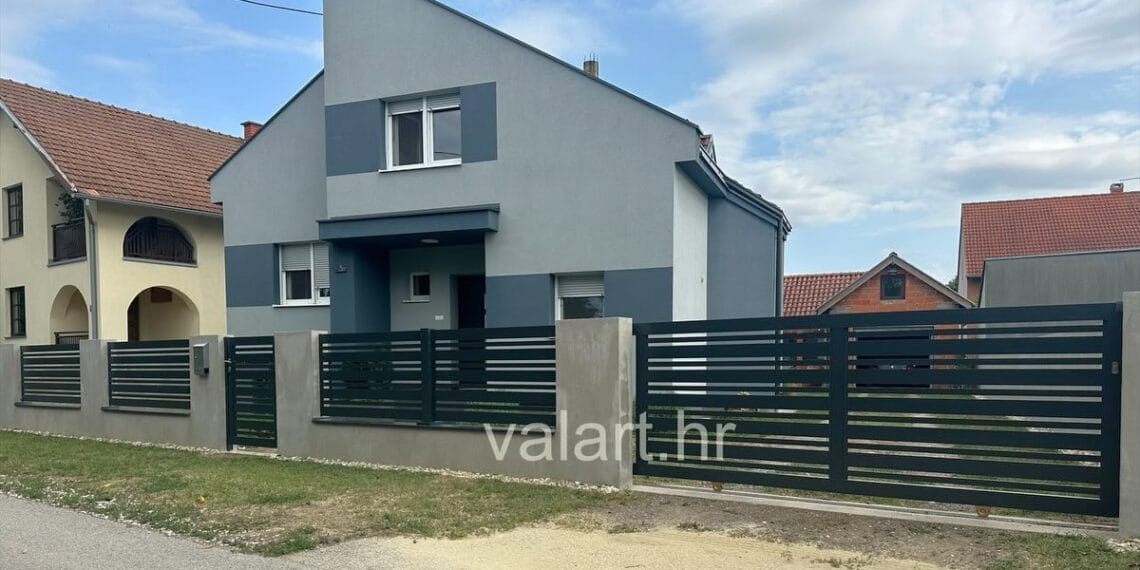 elegantna linijska geometrijska vanjska metalna ograda antracit